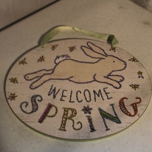 Primitives by Kathy “Welcome Spring” hang up